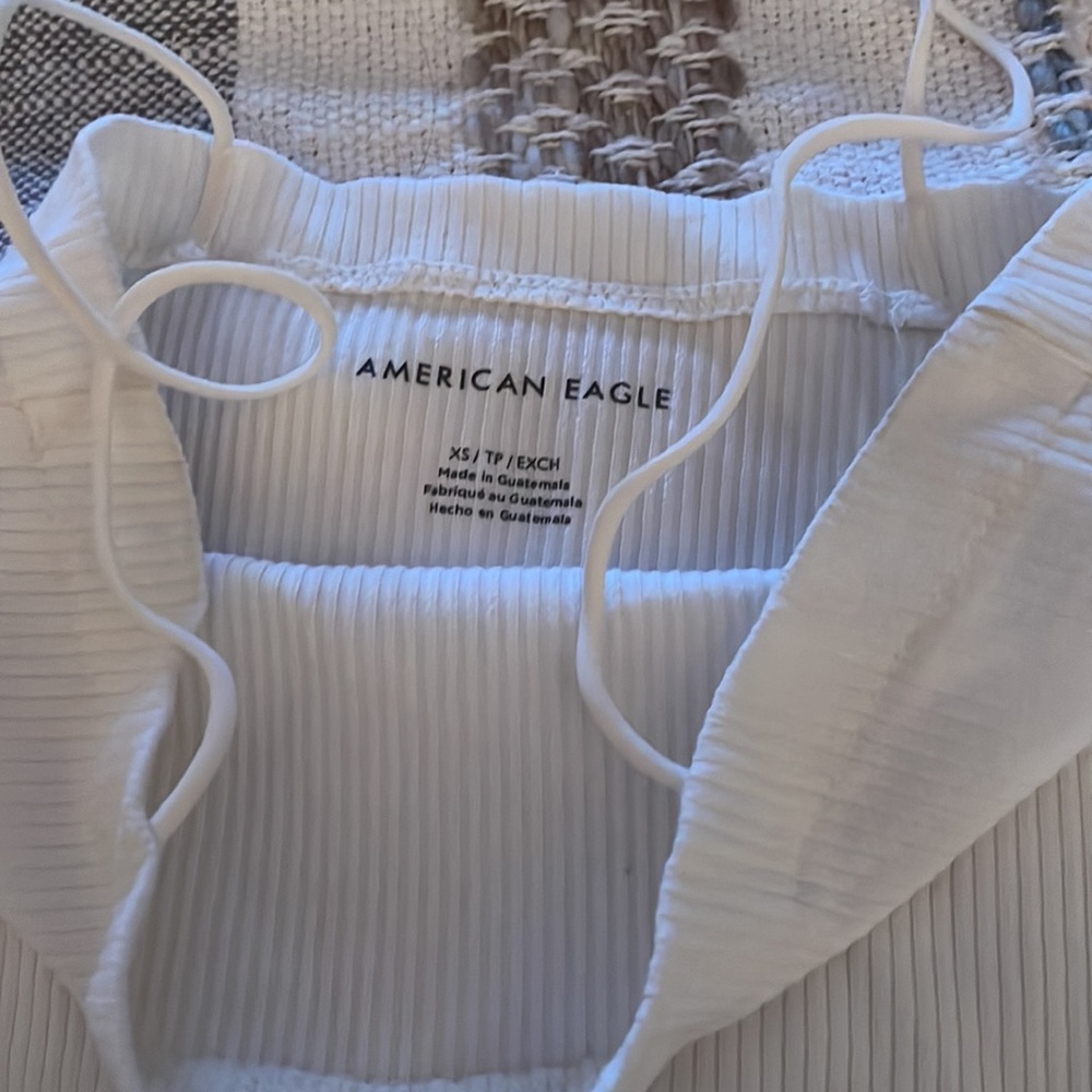 American Eagle Ribbed Tank Top - Picture 2 of 3